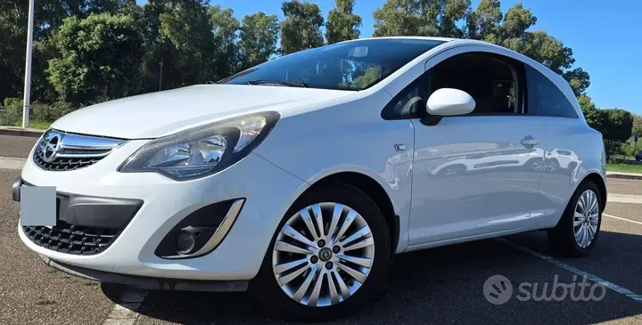 Opel Corsa 2013 photo 2