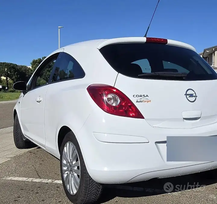 Opel Corsa 2013 photo 3