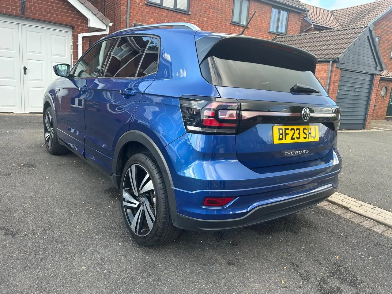 Volkswagen T-Cross 2023 photo 3