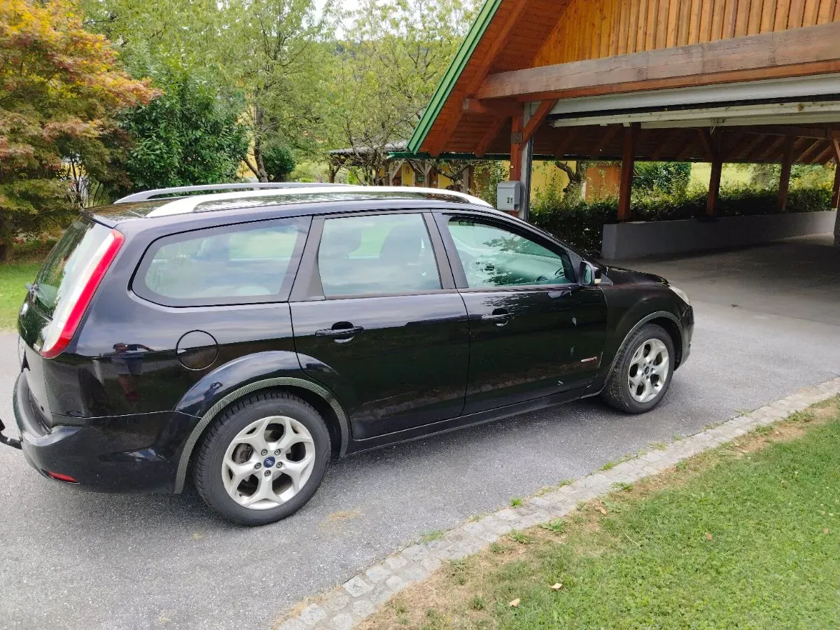 Ford Focus 2008 photo 3