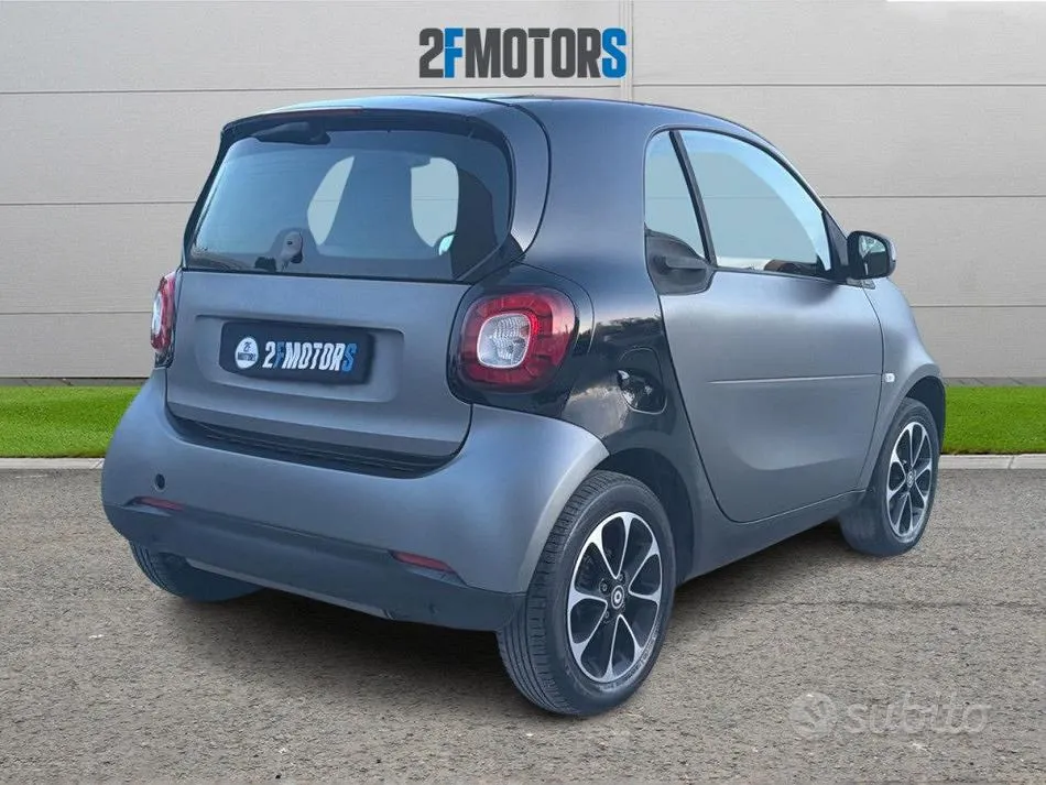 Smart Fortwo 2015 photo 5