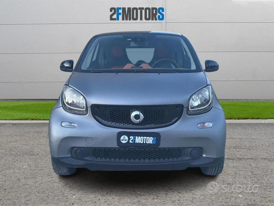 Smart Fortwo 2015 photo 2