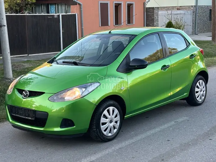 Mazda 2