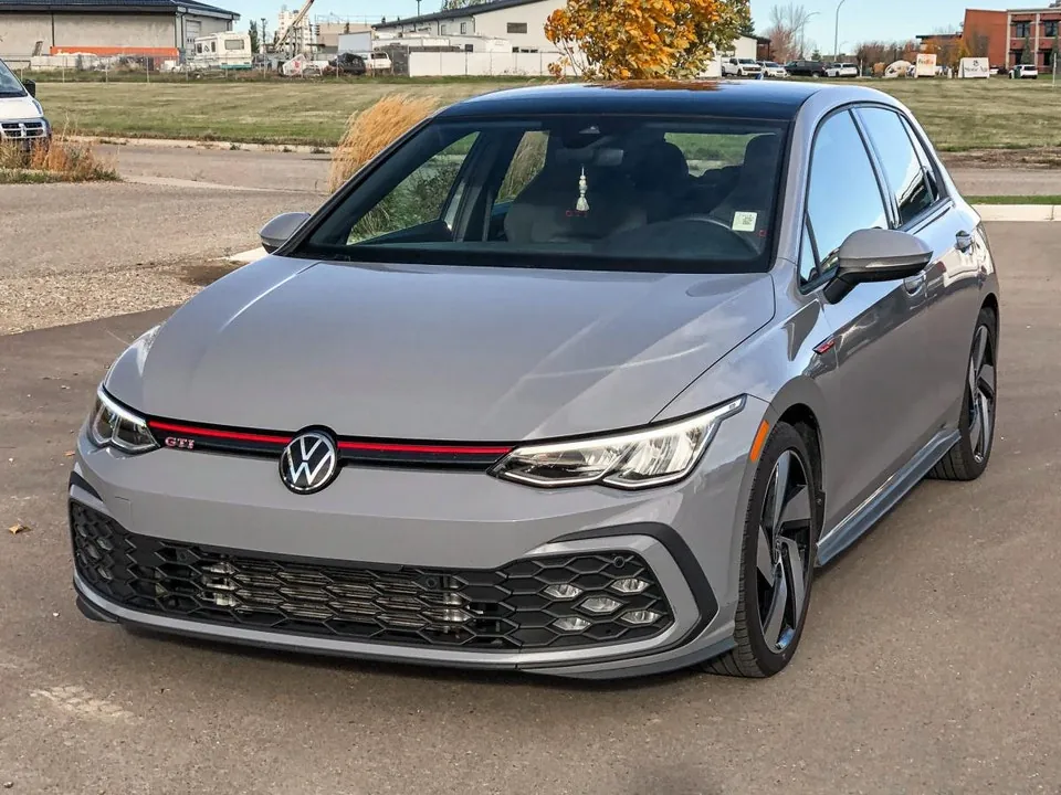 Volkswagen Golf 2024 photo 3