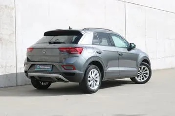 Volkswagen T-Roc 2022 photo 3