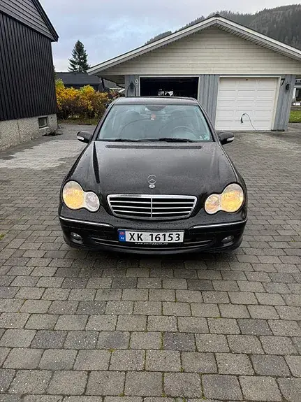 Mercedes-Benz C 200 D