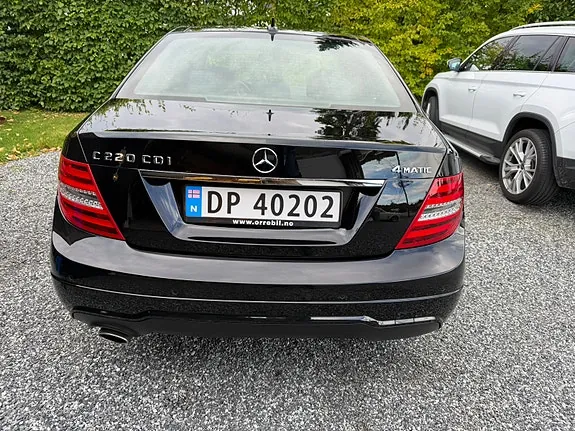 Mercedes-Benz C220 D 2014 photo 5