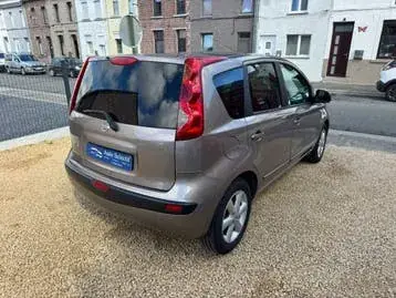 Nissan Note 2007 photo 4