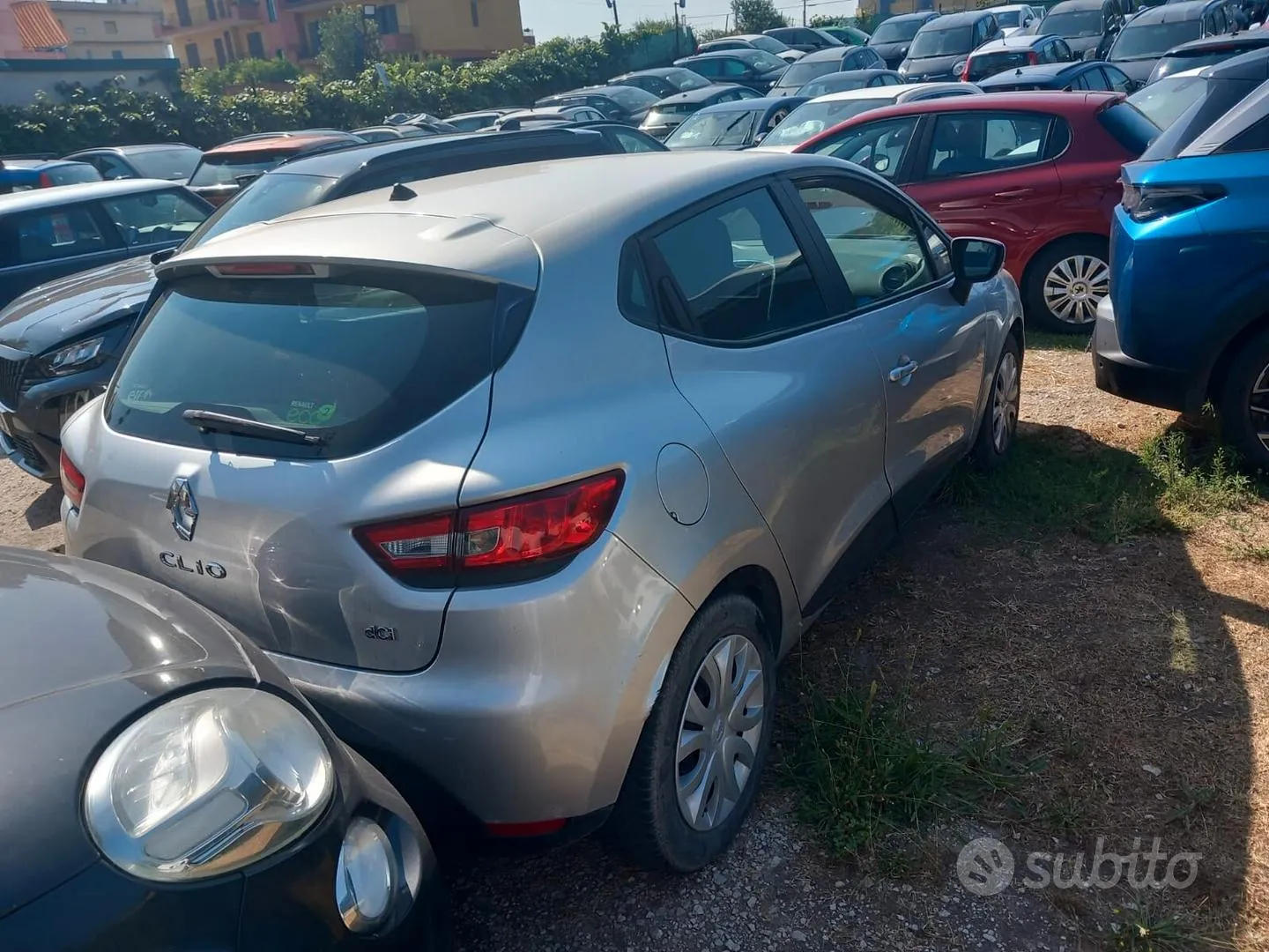 Renault Clio 2015 photo 2