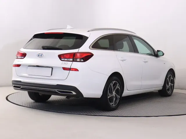 Hyundai I30 2022 photo 4