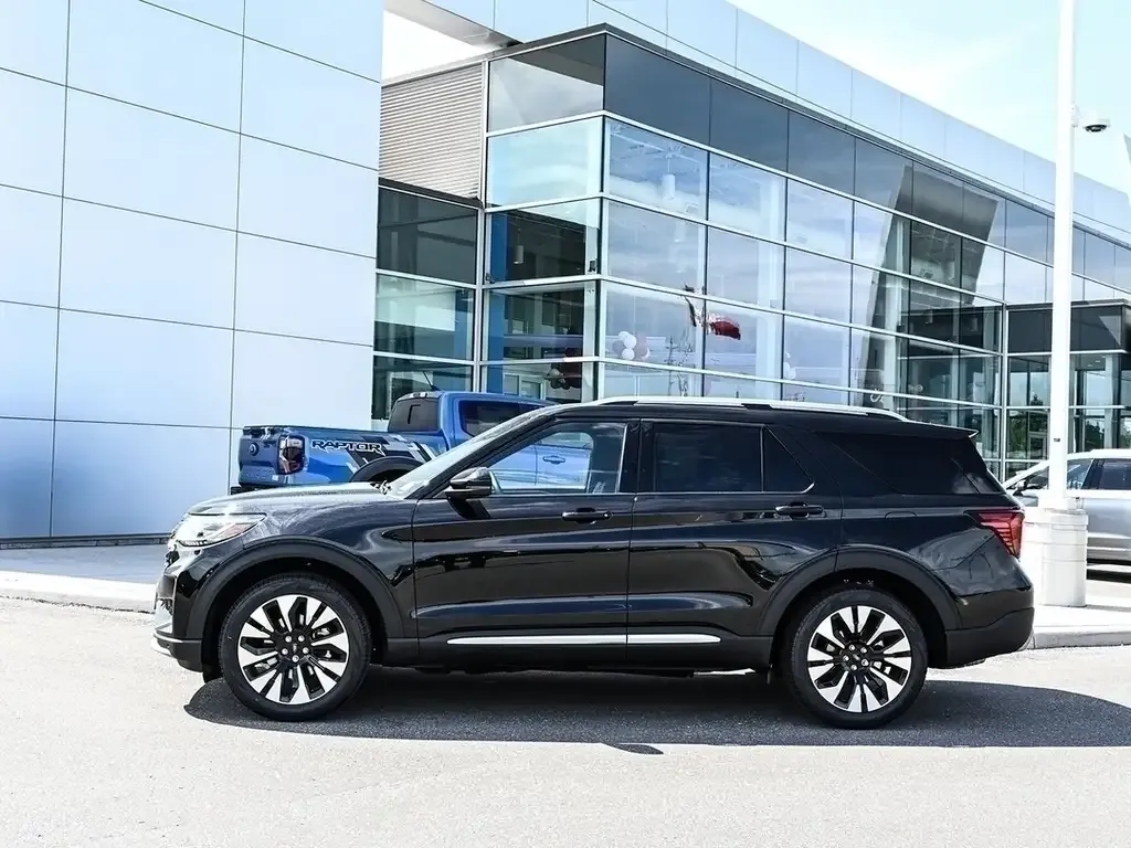 Ford Explorer 2026 photo 5
