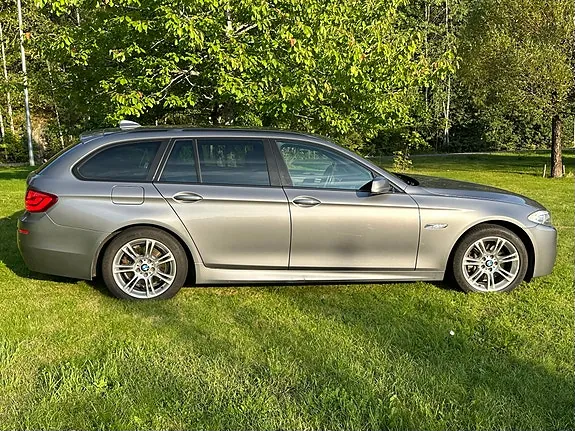 BMW 528I 2012 photo 3