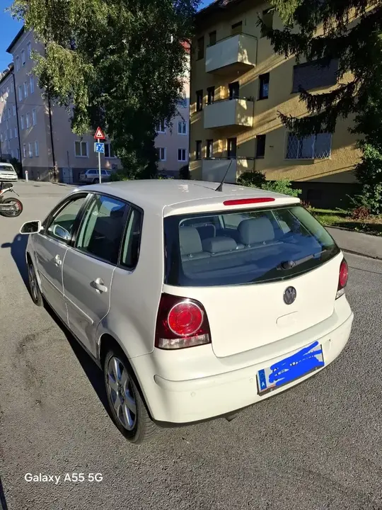 Volkswagen Polo 2008 photo 3