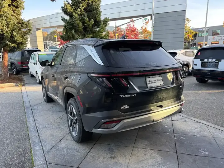 Hyundai Tucson 2025 photo 3