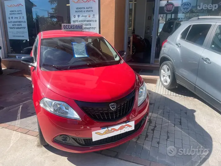 Lancia Ypsilon 2024 photo 2