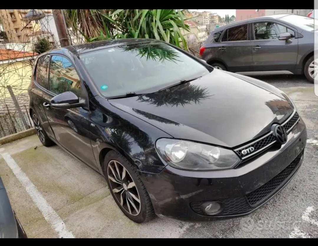 Volkswagen Golf 2009 photo 3