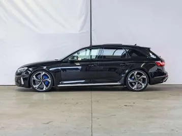 Audi Rs4 2021 photo 3