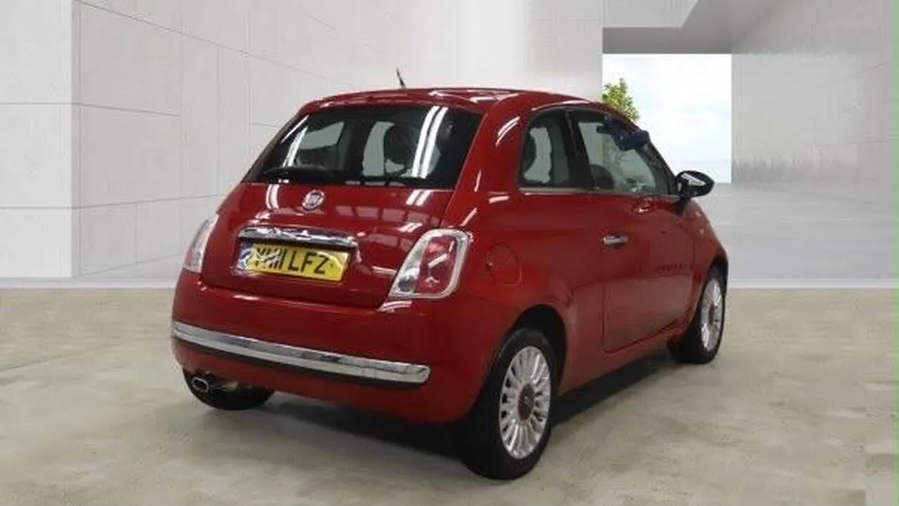 Fiat 500 2011 photo 2