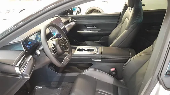 Mazda 6E 2025 photo 3