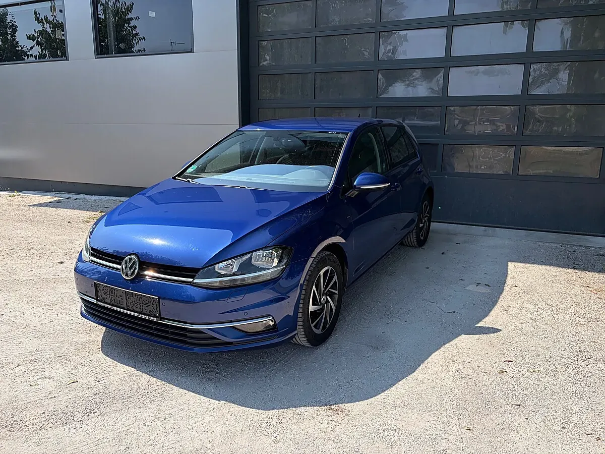 Volkswagen Golf 2018 photo 2