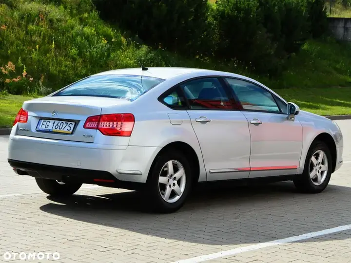 Citroen C5 2009 photo 2