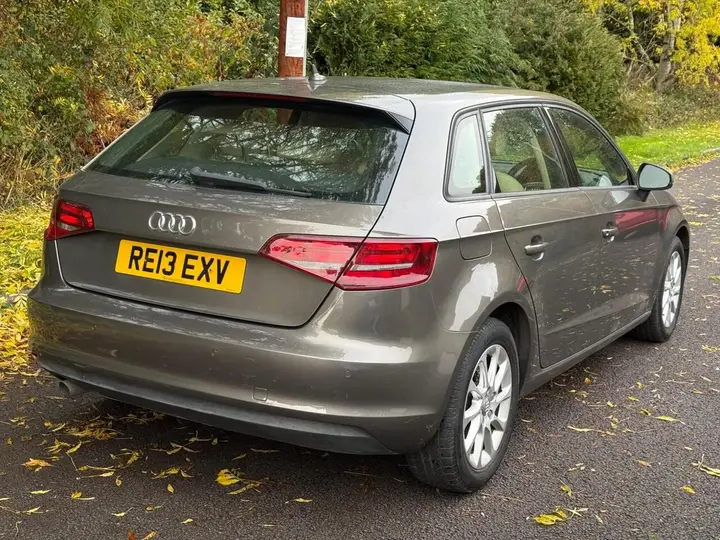 Audi A3 2013 photo 3