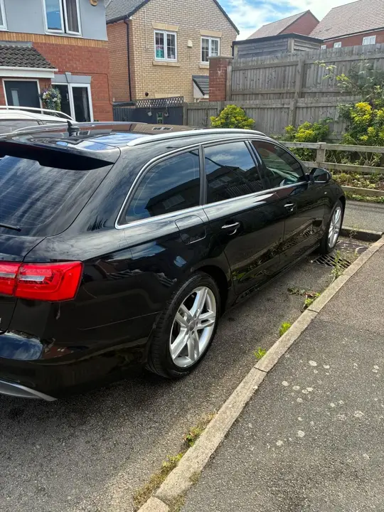 Audi A6 Avant 2013 photo 2