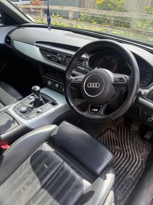 Audi A6 Avant 2013 photo 4