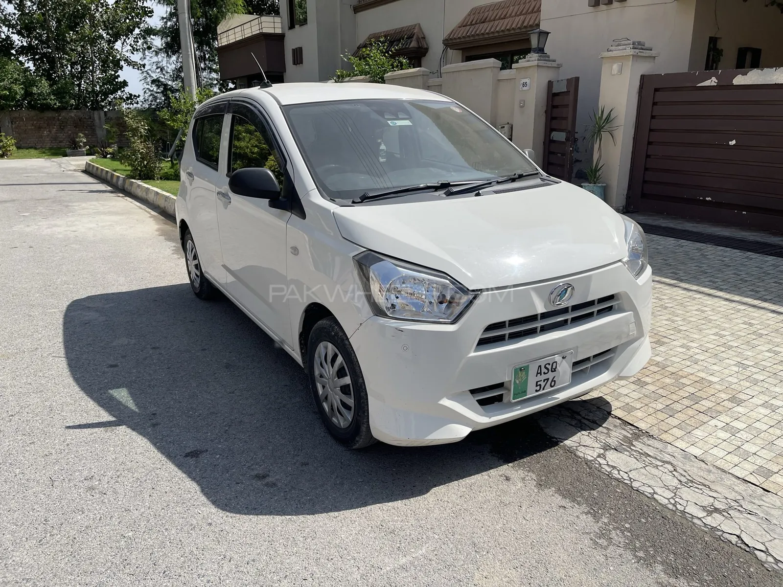Daihatsu Mira