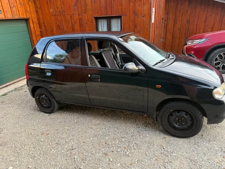 Suzuki Alto 2004 photo 3