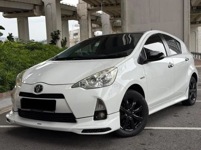 Toyota Prius C