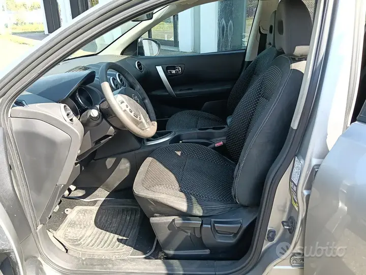 Nissan Qashqai 2008 photo 5