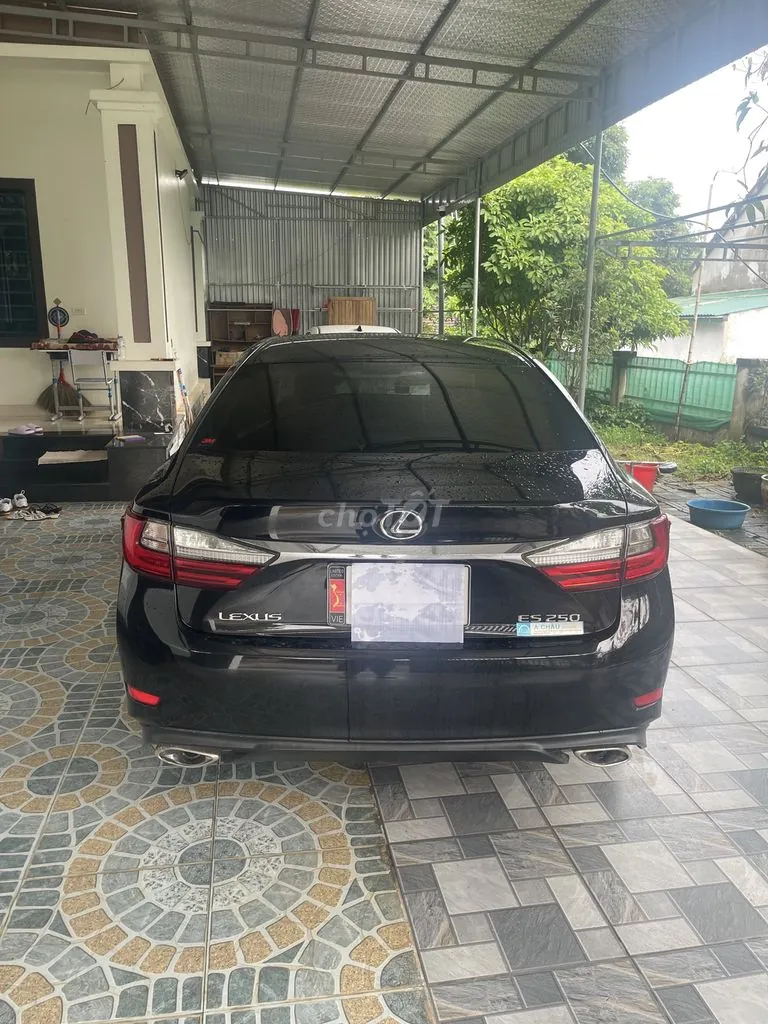 Lexus Es 2016 photo 2