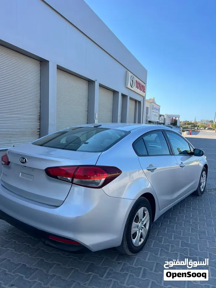 Kia Forte 2017 photo 3