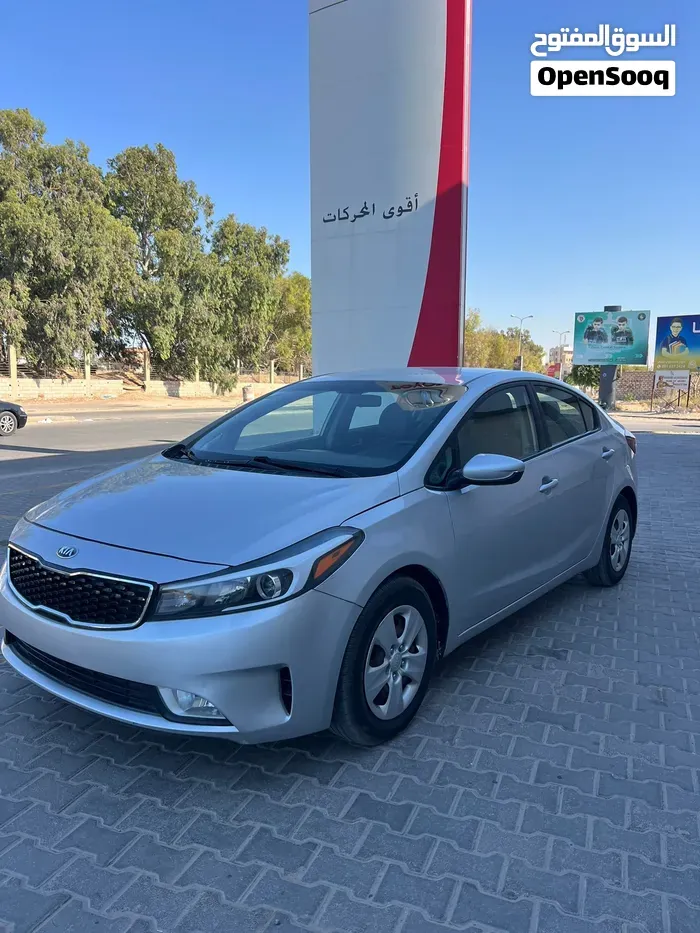 Kia Forte 2017 photo 2