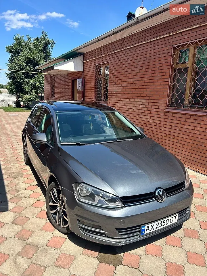 Volkswagen Golf 2014 photo 2