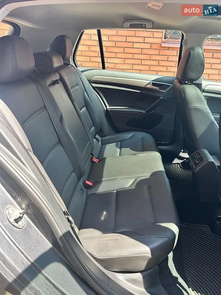 Volkswagen Golf 2014 photo 4
