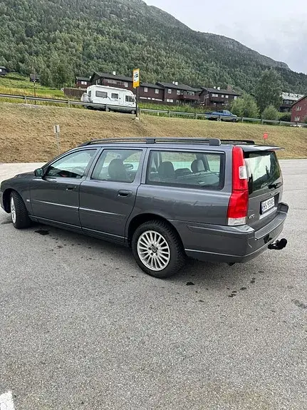 Volvo V70 2005 photo 4