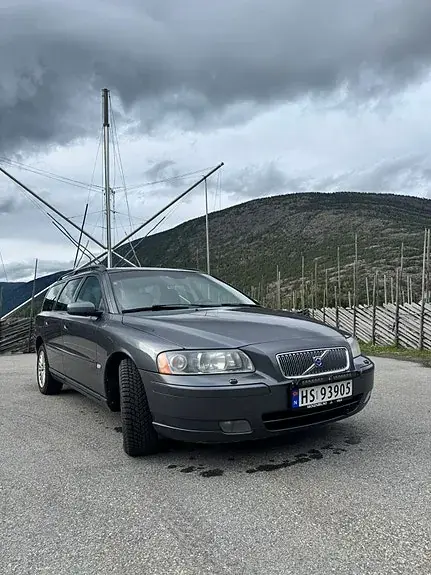 Volvo V70 2005 photo 2