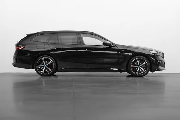 BMW 530E 2025 photo 5