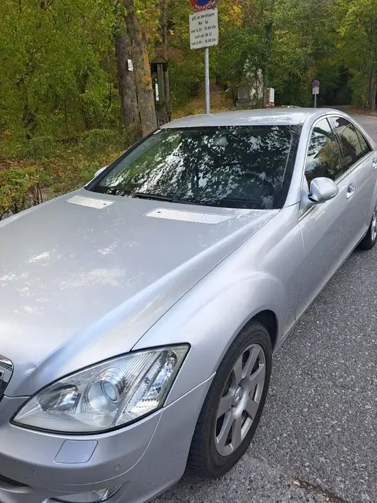 Mercedes-Benz S-Class 2006 photo 2