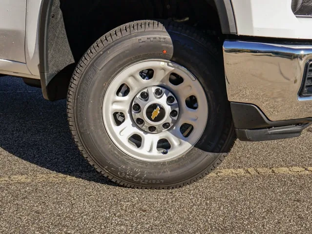 Chevrolet Silverado 3500Hd 2026 photo 5