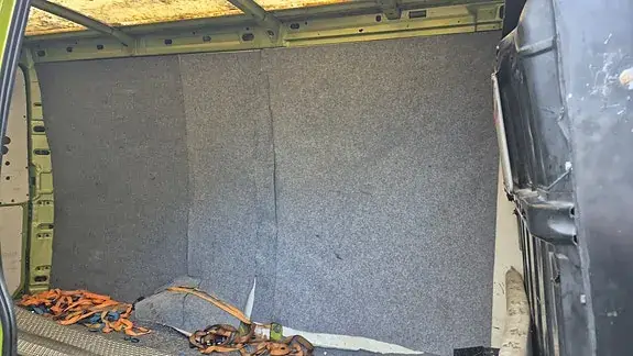 Iveco Daily 2010 photo 5