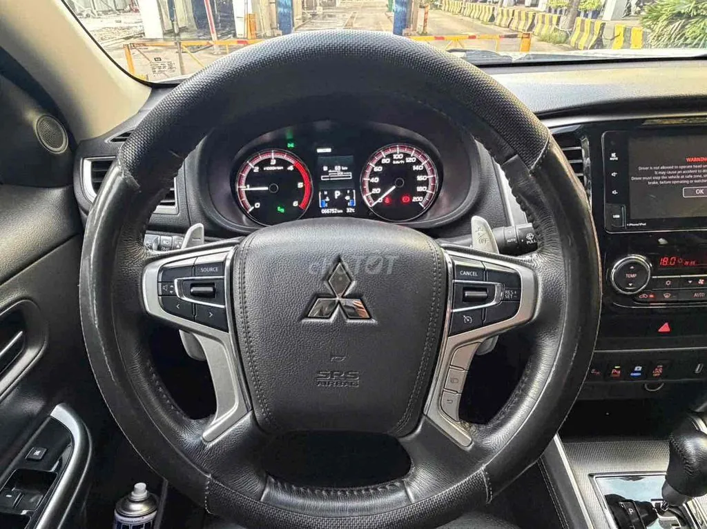 Mitsubishi Triton 2020 photo 5