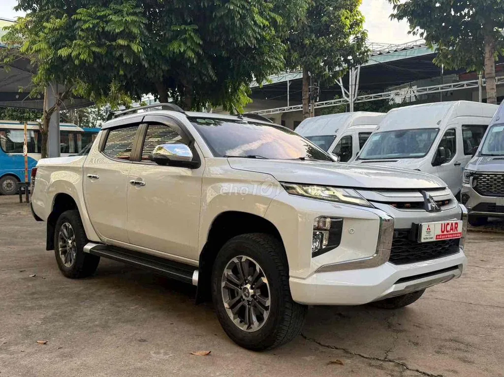 Mitsubishi Triton 2020 photo 2