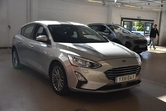 Ford Focus 2019 photo 2