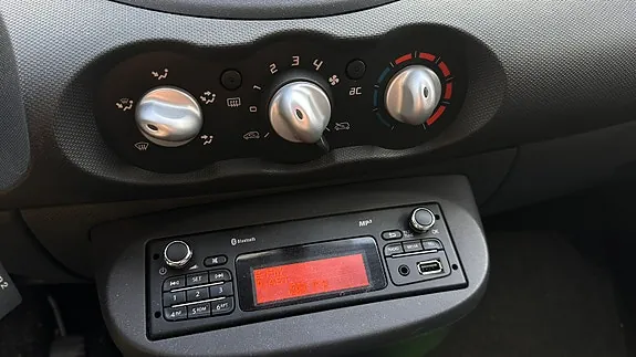 Renault Twingo 2013 photo 5