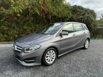 Mercedes-Benz B 180 2016 photo 3