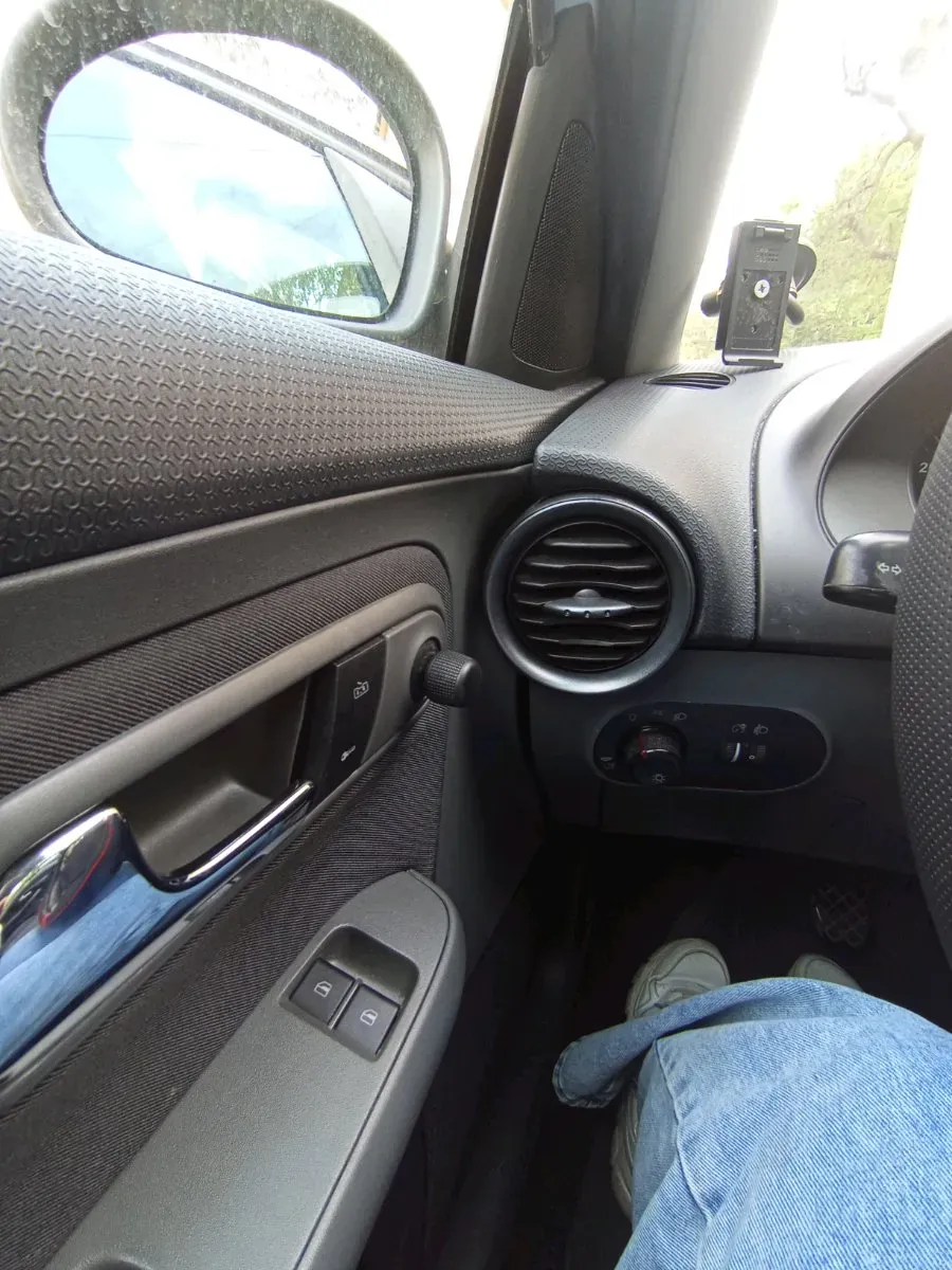 Seat Ibiza 2010 photo 3