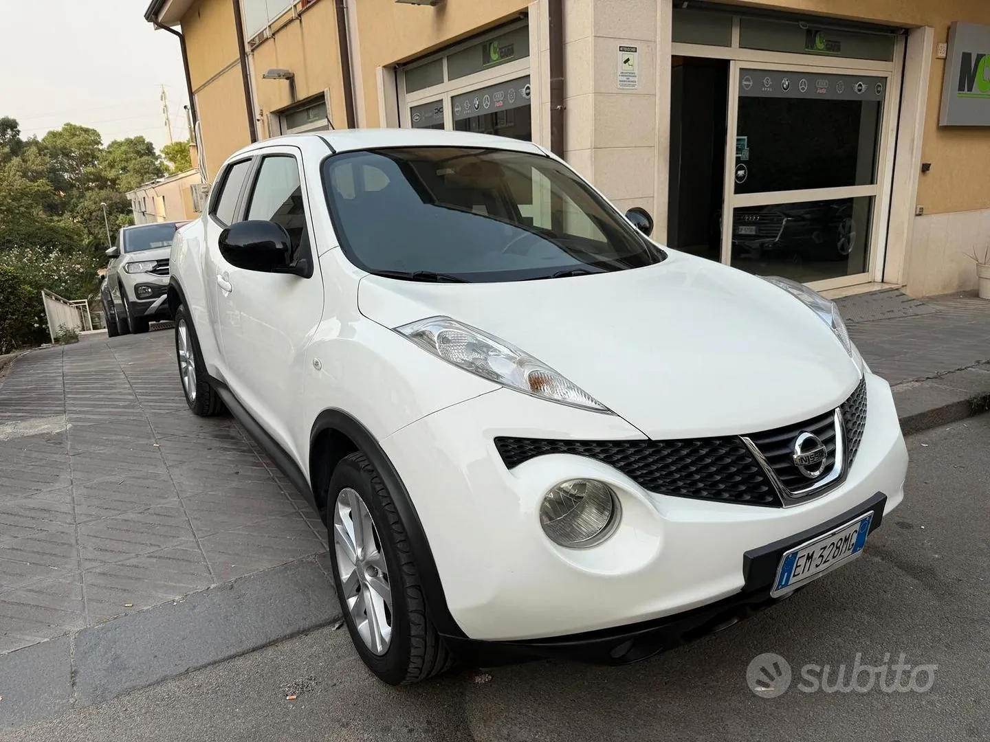 Nissan Juke 2012 photo 3